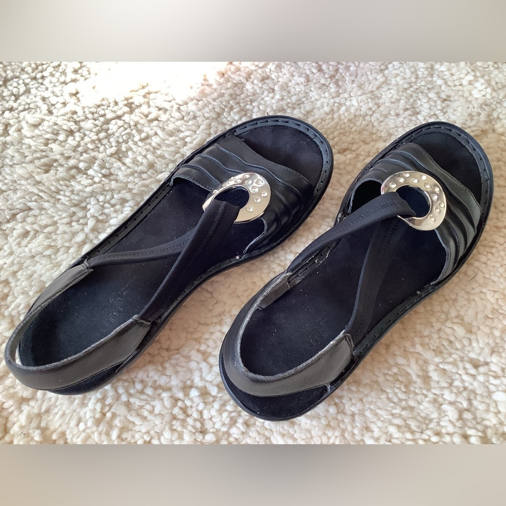 Rieker US sz 6. EU sz 37 Black & Silver Sandals Open Toe Design Slingback w/flaw - Picture 3 of 5